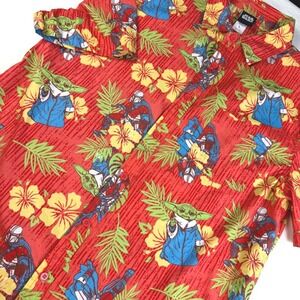 Star Wars Button Down Mens L Red Mandalorian Grogu Hawaiian Shirt EUC